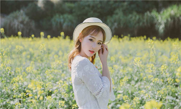 若羌标题：想找个女人帮忙生孩子的有效解决方案，助您圆梦家庭